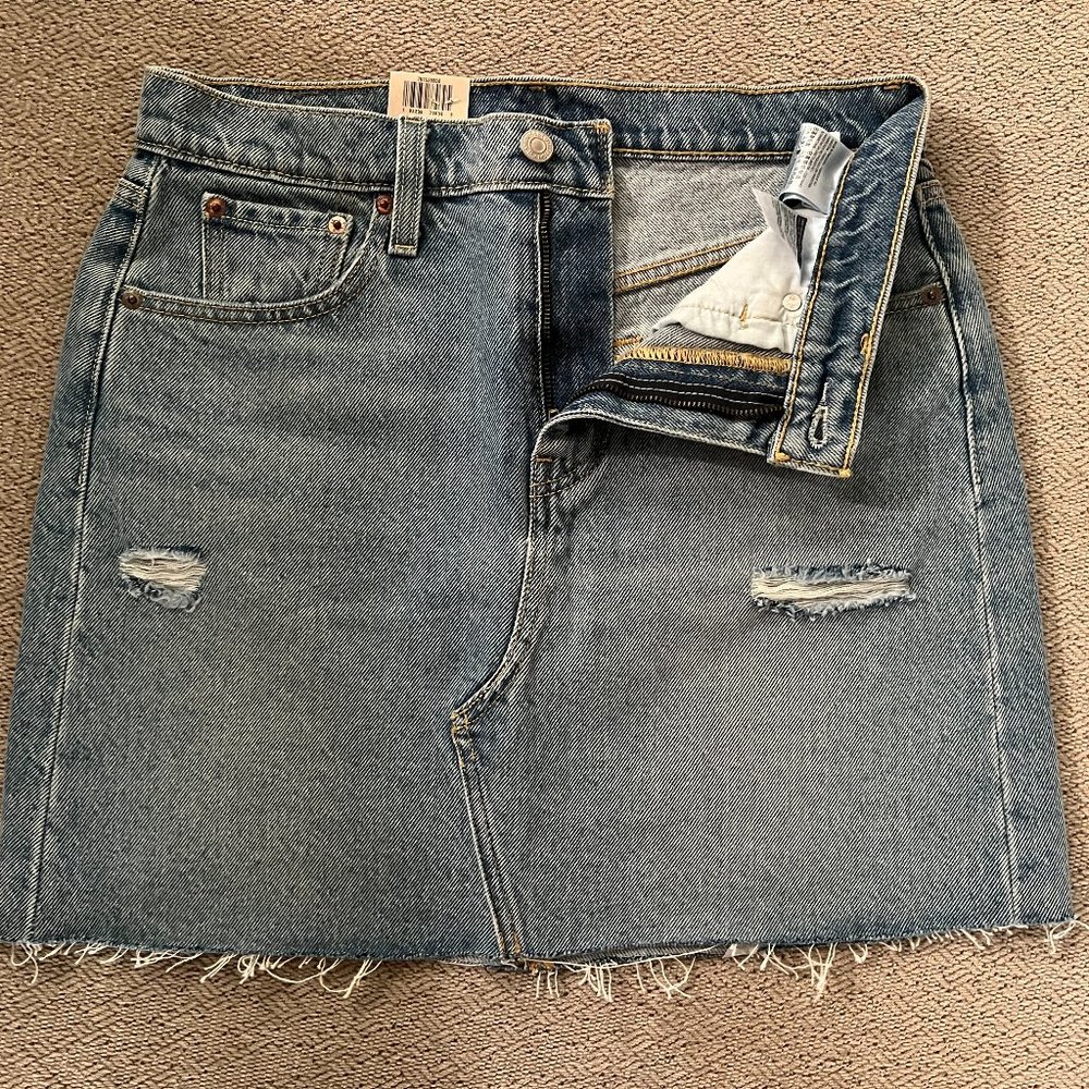 Levi's Women's High Rise Decon Iconic Skirts